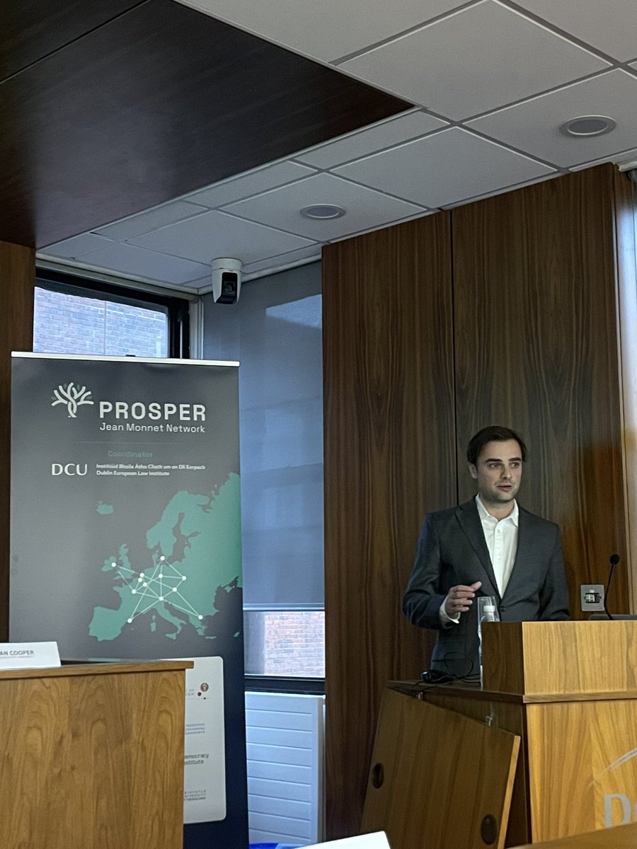 DCU_Brexit_Inst's tweet photo. Opening the PhD Candidate Panels, Mads Whitta-Jacobsen (University of Copenhagen) with his presentation ‘Financial Stability in the European Union and Cooperation between Legal Systems’. 

#JeanMonnetNetwork #PROSPER https://t.co/b2eBUb1ort