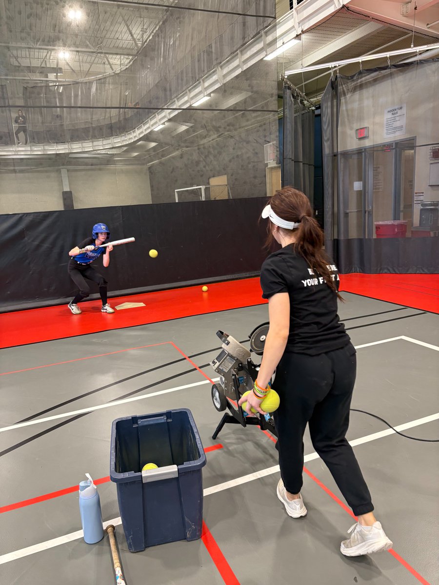 Lake Forest College Softball tweet media