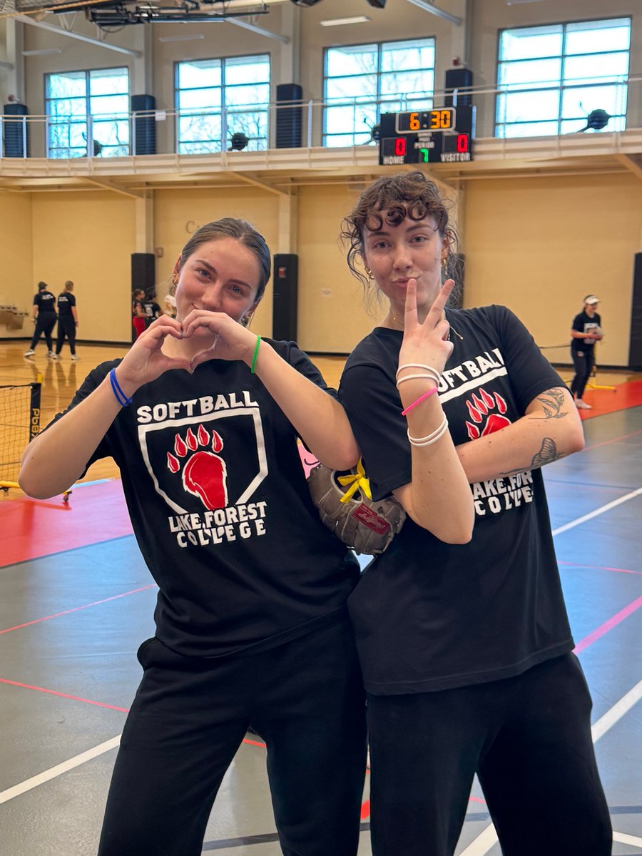 Lake Forest College Softball tweet media