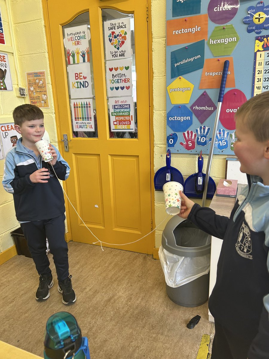 kilmanaghns's tweet image. 📞’Give me a call!’ 📞- Rang 1 experimenting with String Telephones today having learned about Alexander Graham Bell this week. #STEM #inventors