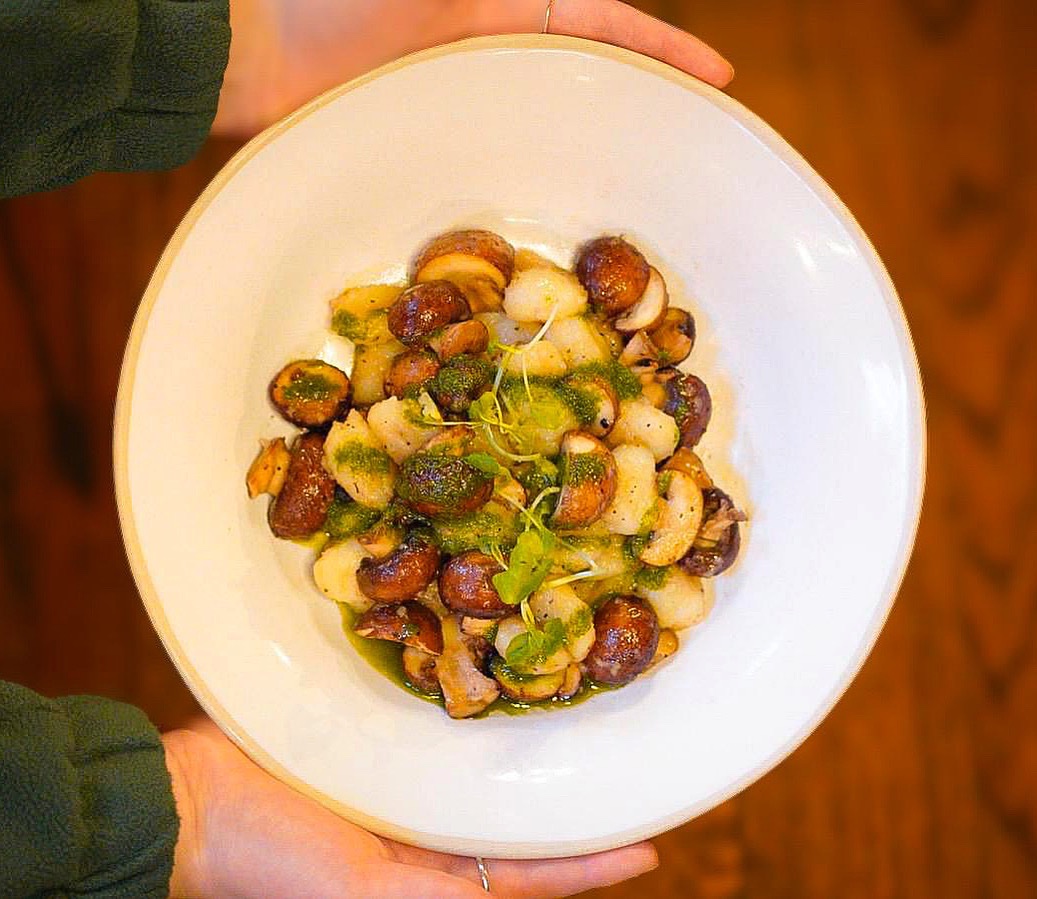 Tried our set menu yet?

-Chestnut mushroom gnocchi with watercress pesto

Available Monday to Friday ✨