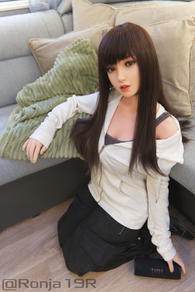 Ronja19R's tweet photo. #Gynoiddolls #Model9 #Rzrdoll #RenZaoRen #Elina #Ronja19R #DollDimension #Realdoll #Sexdoll #PhotographyIsArt https://t.co/xPnnSPWzs9