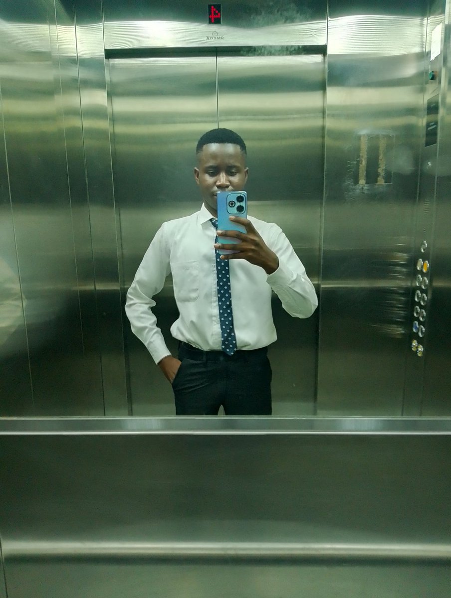 Young Diplomat🇺🇬 tweet media