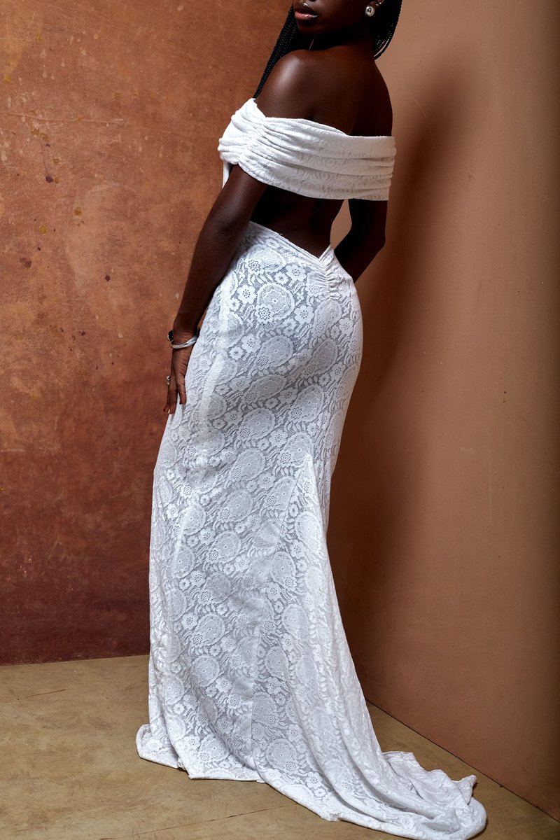 Fancy_Brand_'s tweet photo. New in  🤍

1st look: CRYSTAL dress-30,000. 25,000 without tail.
2nd look: MEDUSA set. -23,000
3rd look: Marina dress. -21,000
4th look: Shimmer dress-21,000 https://t.co/1FUaeALrOK