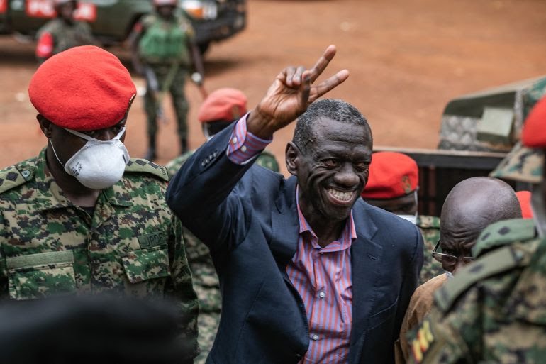 Mathias Mpuuga (@mathiasmpuuga) on Twitter photo It is 3 months since <a href="/kizzabesigye1/">Kifefe Kizza-Besigye</a> was kidnapped from Nairobi and has since been unjustly detained!
No one can discount KB's contribution to the fight for freedom, justice, and equality in Uganda. Silence at a time when his rights are being violated is a sign of betrayal. It is 3 months since <a href="/kizzabesigye1/">Kifefe Kizza-Besigye</a> was kidnapped from Nairobi and has since been unjustly detained!
No one can discount KB's contribution to the fight for freedom, justice, and equality in Uganda. Silence at a time when his rights are being violated is a sign of betrayal.