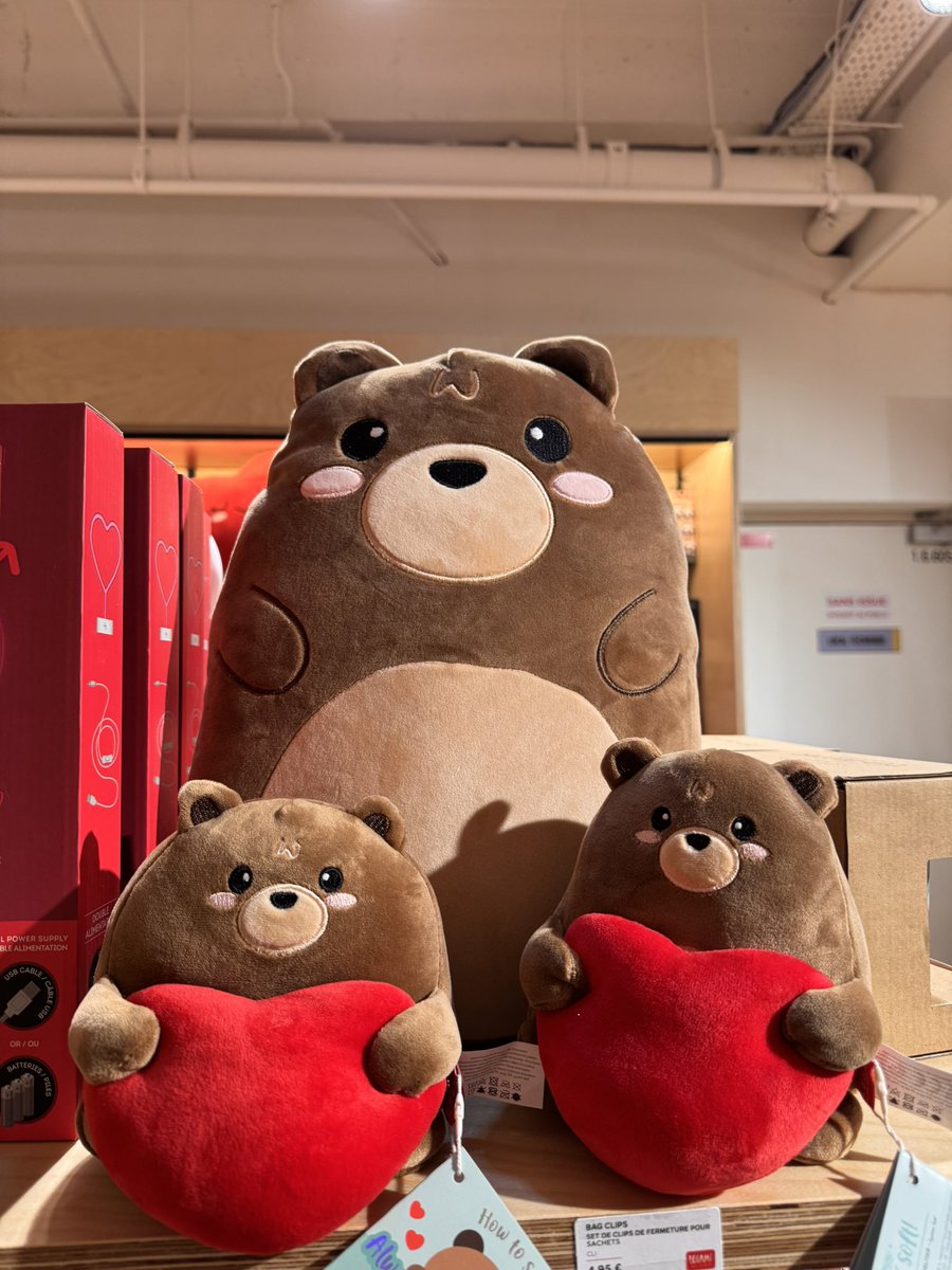 you’re laughing, they turned taehyung into a valentine’s bear and you’re laughing