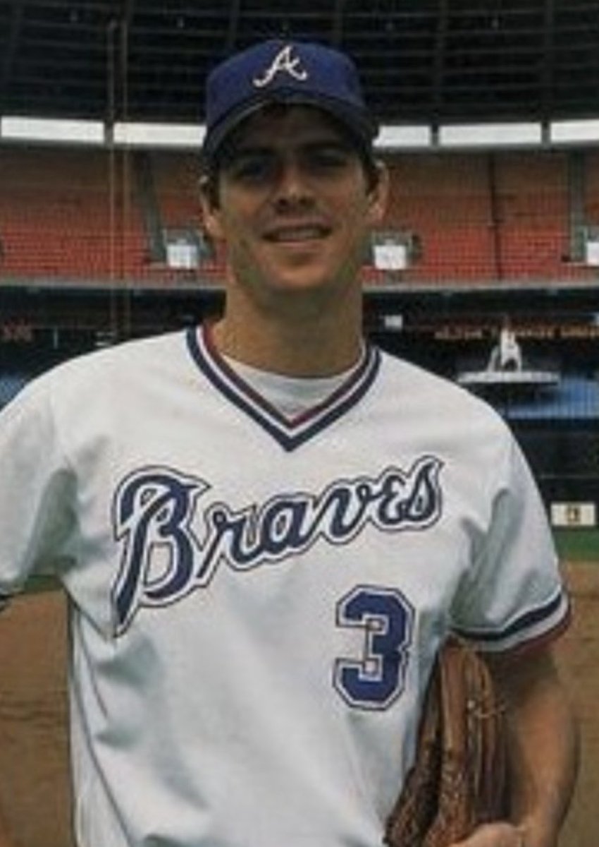 Hey ⁦<a href="/Braves/">Atlanta Braves</a>⁩ can y’all please go back to these uniforms? Also ⁦<a href="/DaleMurphy3/">Dale Murphy</a>⁩ should be in the Hall of Fame.