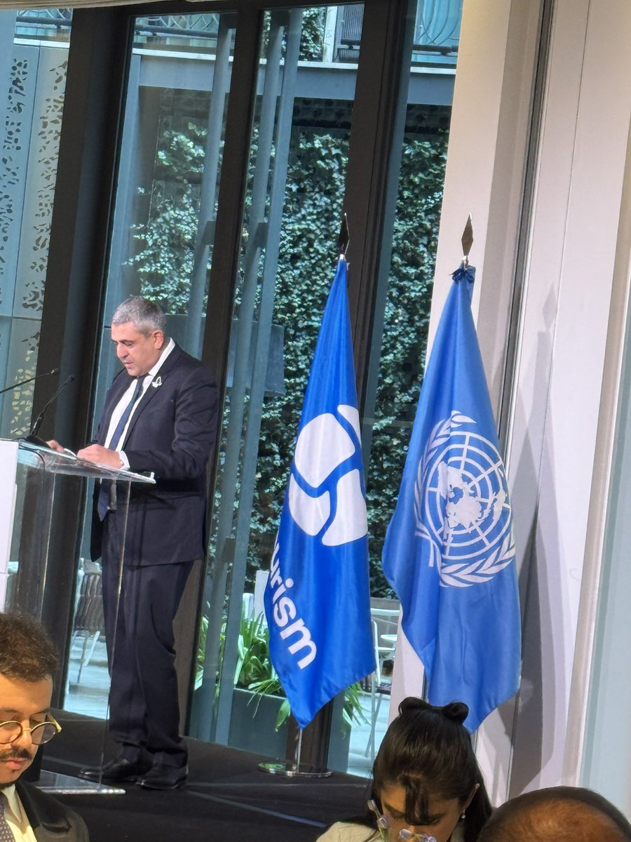 diplomática exclusive magazine tweet media