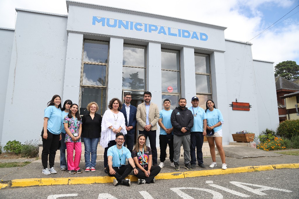 Frutillar tendrá Escuela de Verano de Junaeb

El lunes 27 de enero del año en curso comenzará a funcionar la Escuela de Verano "Actívate en Vacaciones" en la comuna de Frutillar.

munifrutillar.cl/frutillar-tend…
