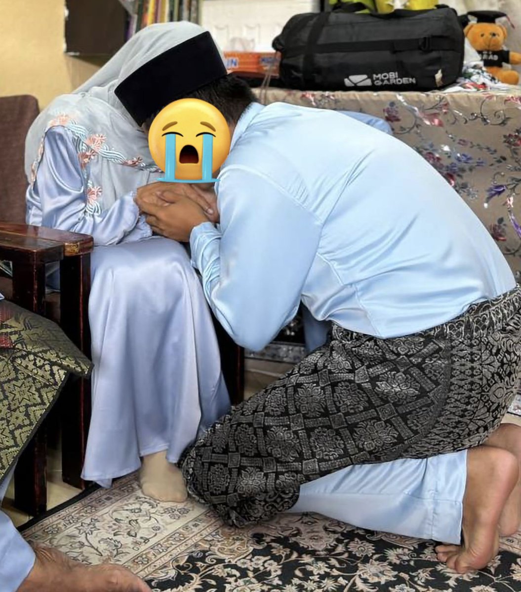 Mak, maafkan anak mak yang paling derhaka ni 🥹