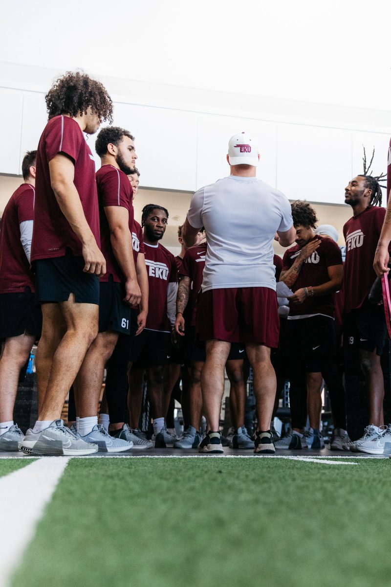 EKUFootball's tweet photo. 𝐁𝐚𝐜𝐤 𝐚𝐧𝐝 𝐠𝐞𝐭𝐭𝐢𝐧𝐠 𝐛𝐞𝐭𝐭𝐞𝐫! ⛓️💪

#E2W | #MatterOfPride https://t.co/gqD62XwY7s