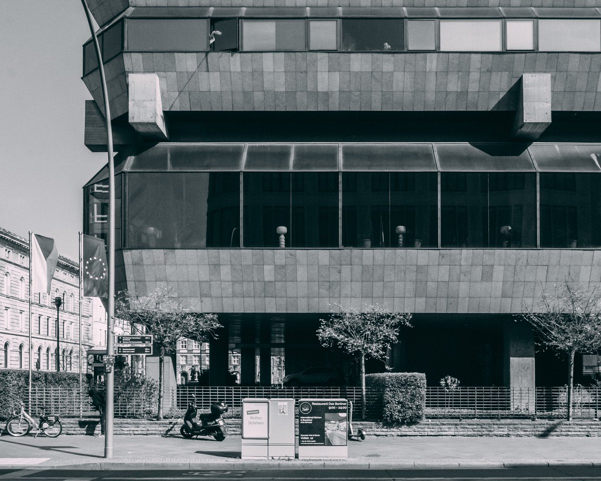 East German Visuals tweet media