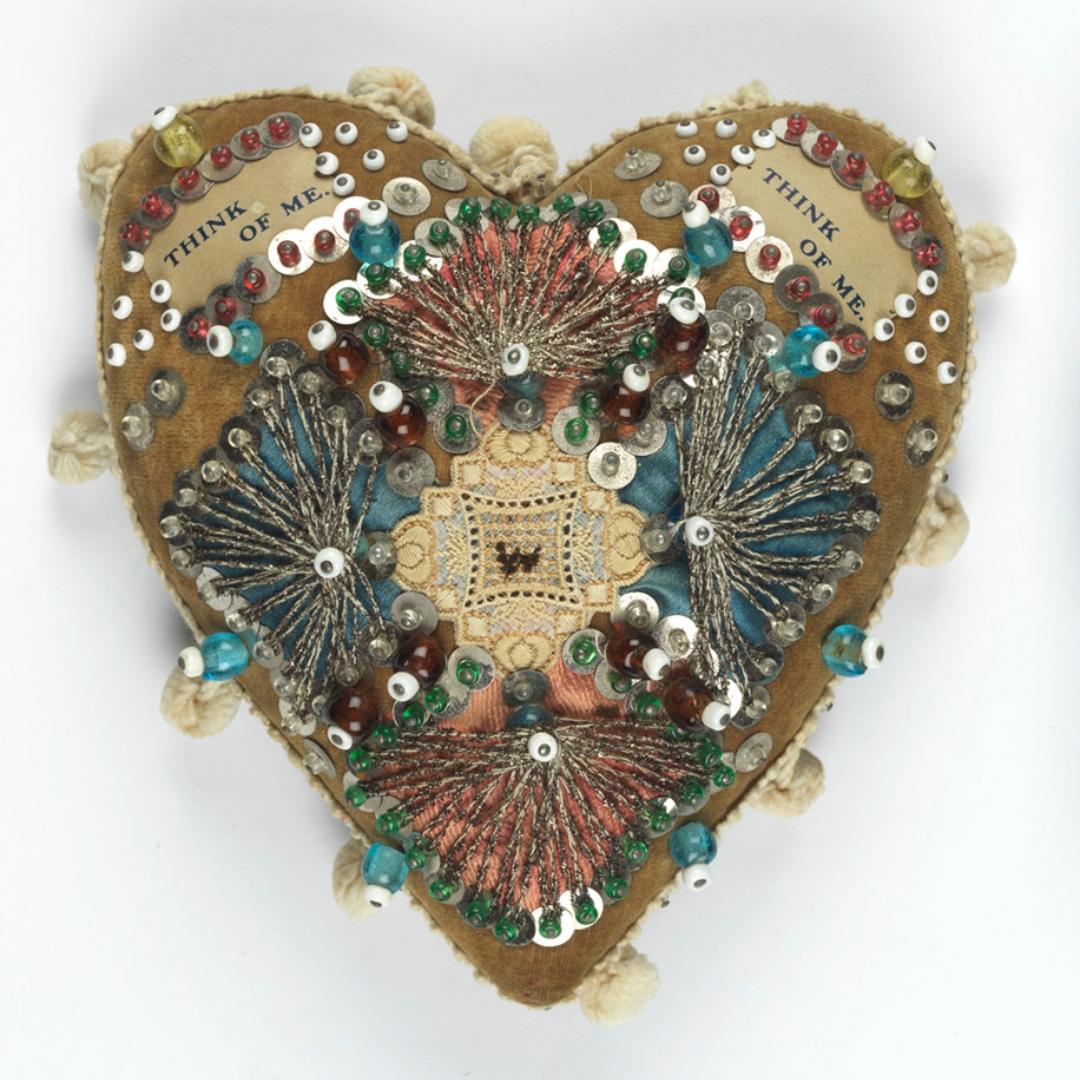 Embroidery Course: Sweetheart Pin Cushions
📅 25-26 Jan, 10am-4:30pm
🎟️ £100
🎓 Enhance your skills in this  2 day course with Hand &amp; Lock experts, inspired by the National Army Museum's collection. 
More info: bit.ly/3Wrygra

#embroidery #craft #stitch #museumcourses