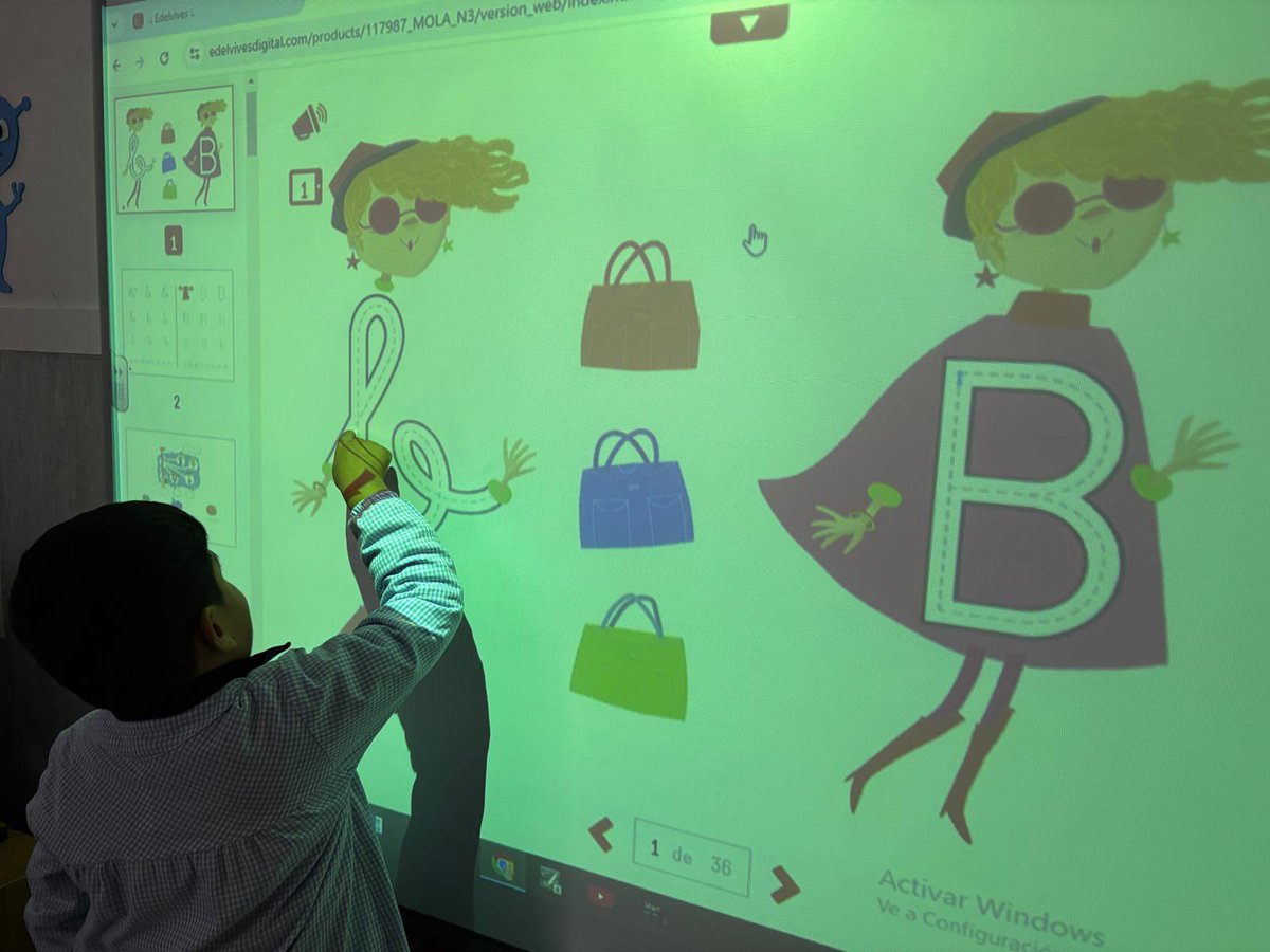 CristoReyMadrid's tweet photo. Los alumnos de 5 años de Ed. #Infantil continuamos aprendiendo letras. Ya casi conocemos todo el #abecedario.
Esta semana practicaremos la “presumida B”.
#ColegioCristoRey #DejandoHuella #FEJG https://t.co/RfJm8jUNq3