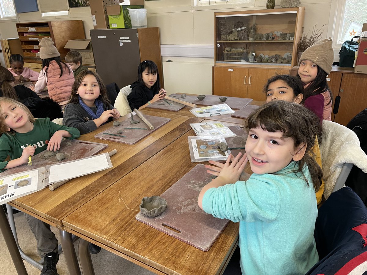 AlbionPrimary's tweet photo. Year 3s last activity was clay making. Now they are on their way home! They’ve had so much fun, thank you @SayersCroft_
#APSresidential
#APSyear3 https://t.co/ITypPowh0x