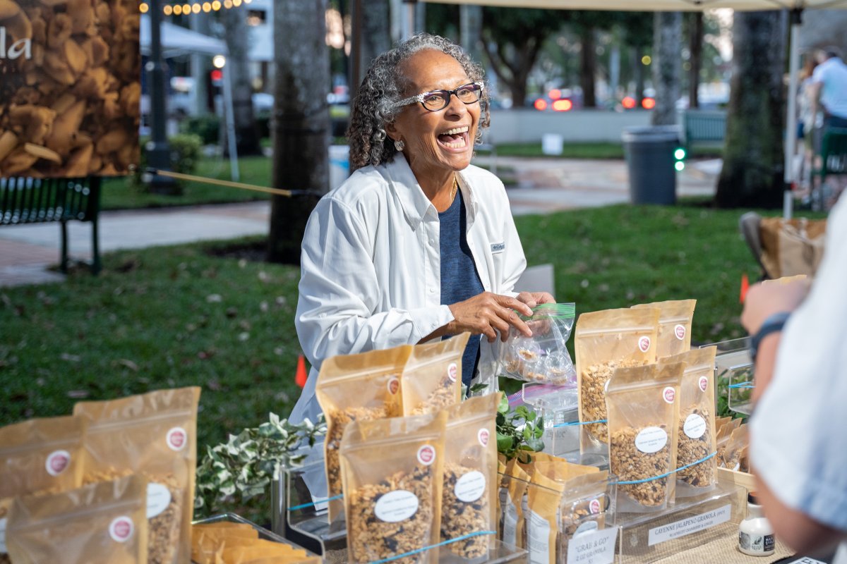 Mizner Amphitheater tweet media