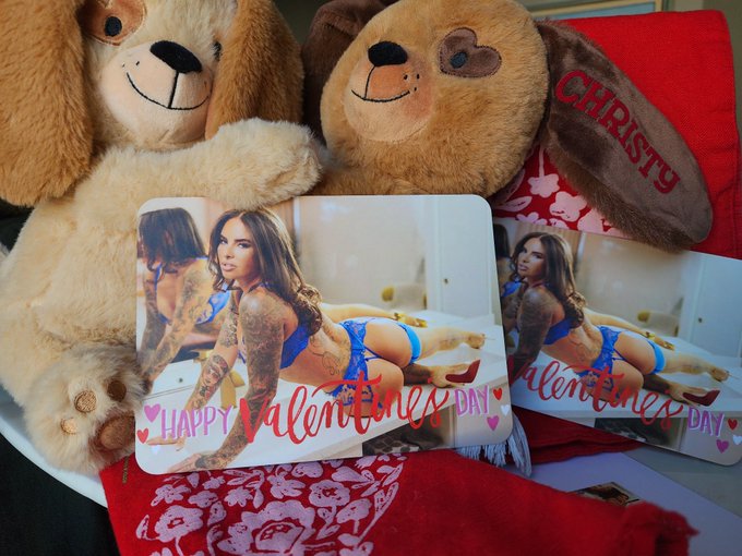 Watch Christy Mack's leaked NSFW photo on TwXstars