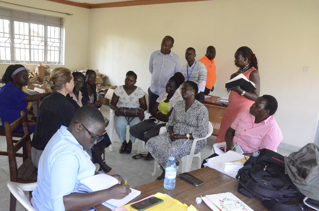 Nuwebiz's tweet photo. Nuwebiz members were thrilled to engage @WorldBankAfrica officials about the @UgGrowproject. The business women are hopeful for business growth. @GirlFromOyam https://t.co/7MWe7x8UPy