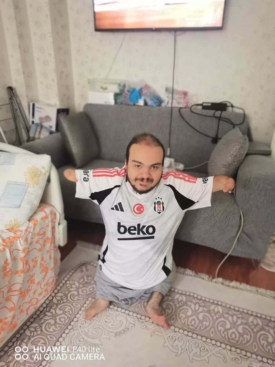 Emrebeytespih's tweet photo. Tebrikler Beşiktaş’ım https://t.co/rA5Yz8dumb