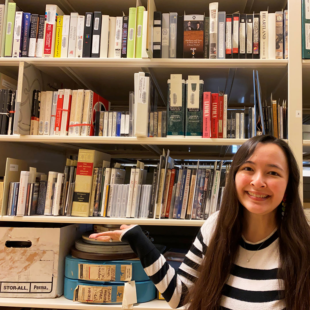 ALPLM's tweet image. 📚✨ Today is #LibraryShelfieDay!
We’re celebrating with a glimpse of our amazing ALPLM library team in their natural habitats. 📖❤️
#LibraryLove #BookLovers #ALPLM