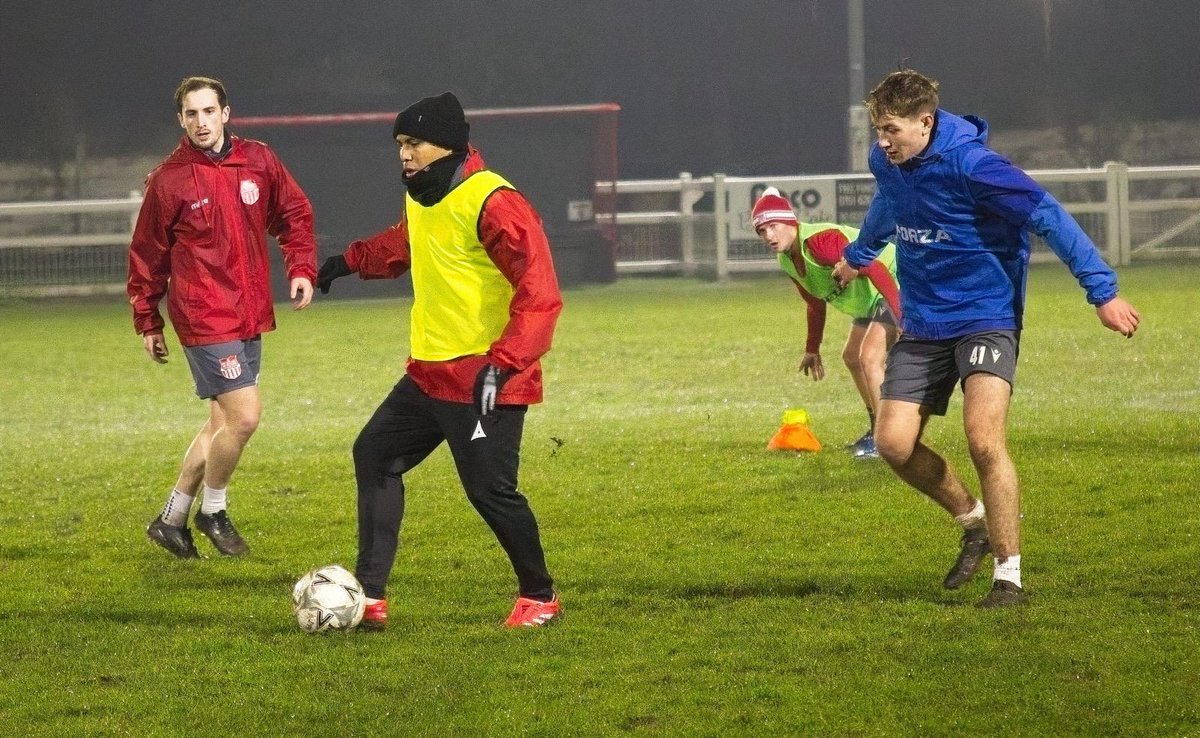 northernpromise's tweet photo. Absolutely fantastic to have Sky Sports join us last night for training as Jefferson enrolled himself back into English training and the English weather.

Jefferson Montero's first game for FC St Helens will be Saturday 1st February, 3pm kick off. Entrance just £7 Adults, U16s FREE.

Mark Gambles 📸

#UpTheStripes #sthelens #UK #football #jefferson #ecuador