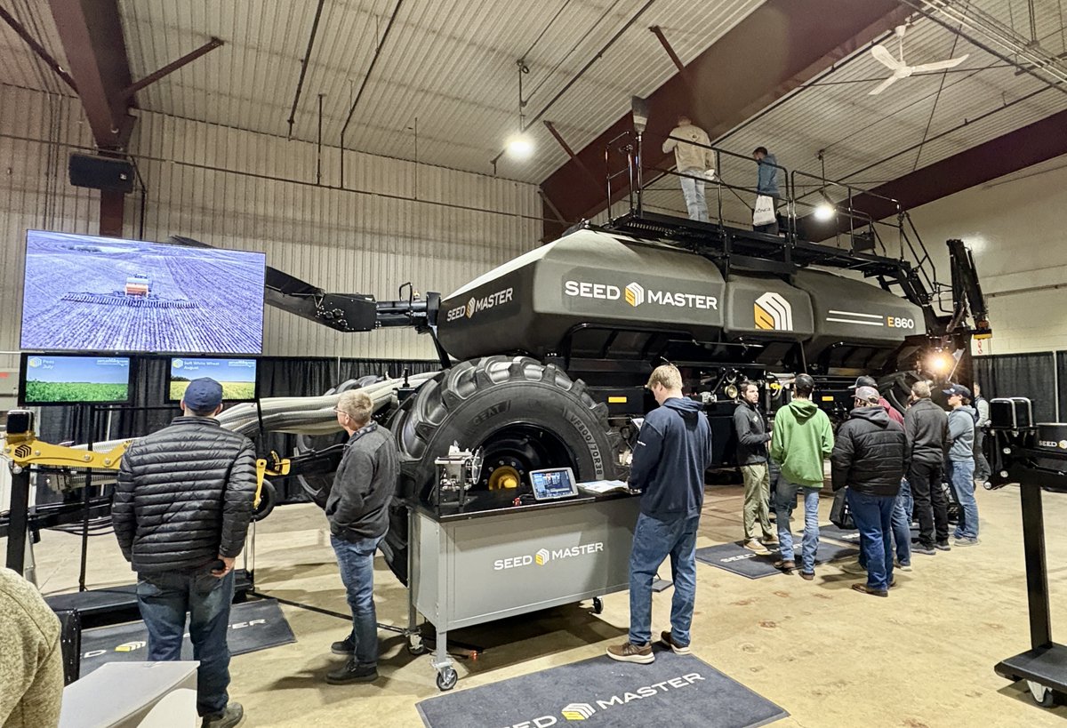SeedMasterMfg's tweet photo. Day 2 at the Manitoba Ag Days in Brandon, and the new E860 air cart is generating a lot of interest. Precision wins, every time! Visit us in booth 304 in the Manitoba Room. https://t.co/deKtV5Lv5a