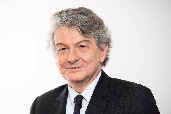 Zapping (@zappingradio1) on Twitter photo Stasera a Zapping dalle 19:30 con <a href="/ThierryBreton/">Thierry Breton</a> per parlare di Trump, Musk, Zuckerberg, TikTok e di come la Ue regolerà i contenuti di social e servizi digitali 🎙️ Puoi ascoltarci in diretta su #Radio1 e in streaming su <a href="/raiplaysound/">RaiPlay Sound</a>👉raiplaysound.it/radio1/ Stasera a Zapping dalle 19:30 con <a href="/ThierryBreton/">Thierry Breton</a> per parlare di Trump, Musk, Zuckerberg, TikTok e di come la Ue regolerà i contenuti di social e servizi digitali 🎙️ Puoi ascoltarci in diretta su #Radio1 e in streaming su <a href="/raiplaysound/">RaiPlay Sound</a>👉raiplaysound.it/radio1/