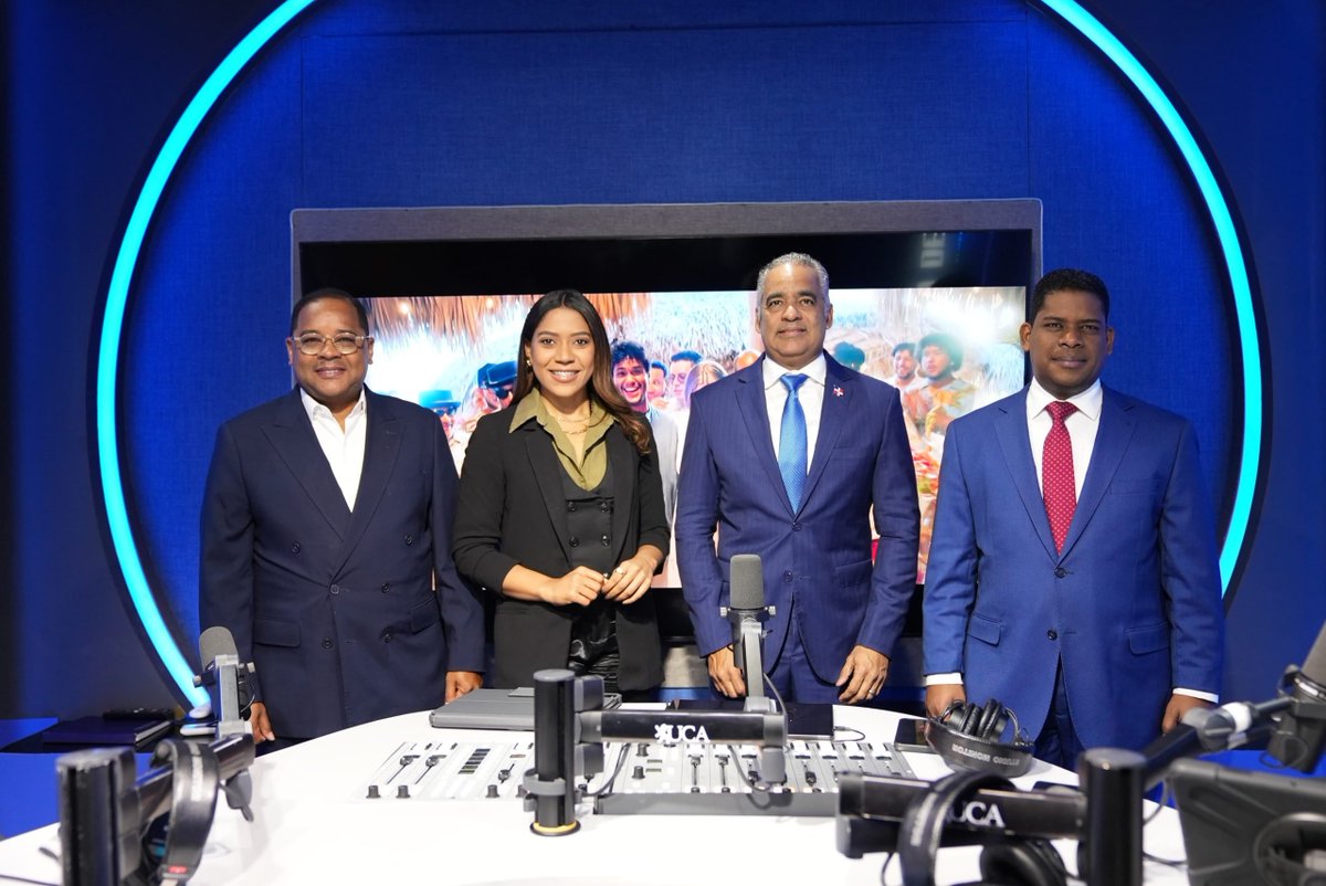 elnuevodiariord's tweet image. 🗣️¡Inversión en reasentamiento!💸💰

El ministro de Energía y Minas (@energiayminasrd), Joel Santos (@joelsantose), anunció que el proceso de reasentamiento en #Cotui, provincia Sánchez Ramírez, podría requerir una inversión cercana a los RD$20,000 millones, gracias a los