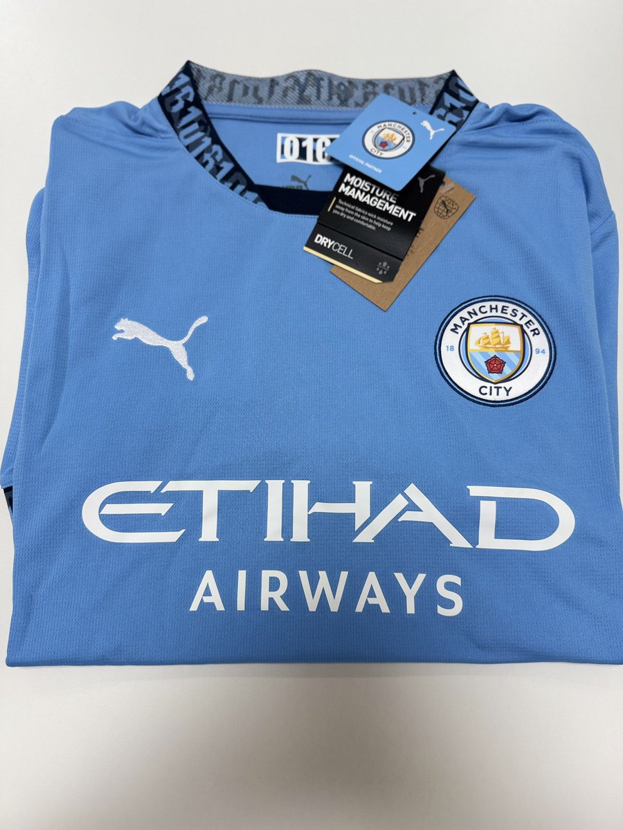 Sigue a @tdmas_cr y <a href="/tdmaxcr/">TDMAX</a>, dale repost y participa por la camisa del Manchester City. Sorteo esta noche 🩵