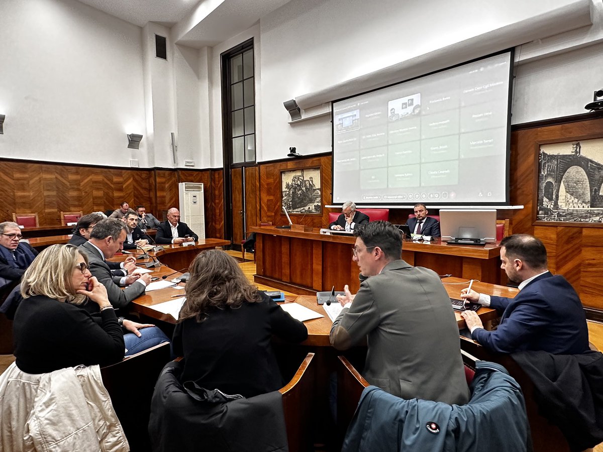 FemcaCISL's tweet photo. 👨🏻🔬🧑🏼🔬Tre offerte vincolanti per la #Mozarc ex #Bellco di Mirandola (Modena), azienda che produce filtri per la dialisi, nel distretto #biomedicale più grande d’Europa. Chiediamo di discutere il piano sociale insieme a quello industriale. Il comunicato stampa 🔗 https://t.co/9c6eYMa6Mp