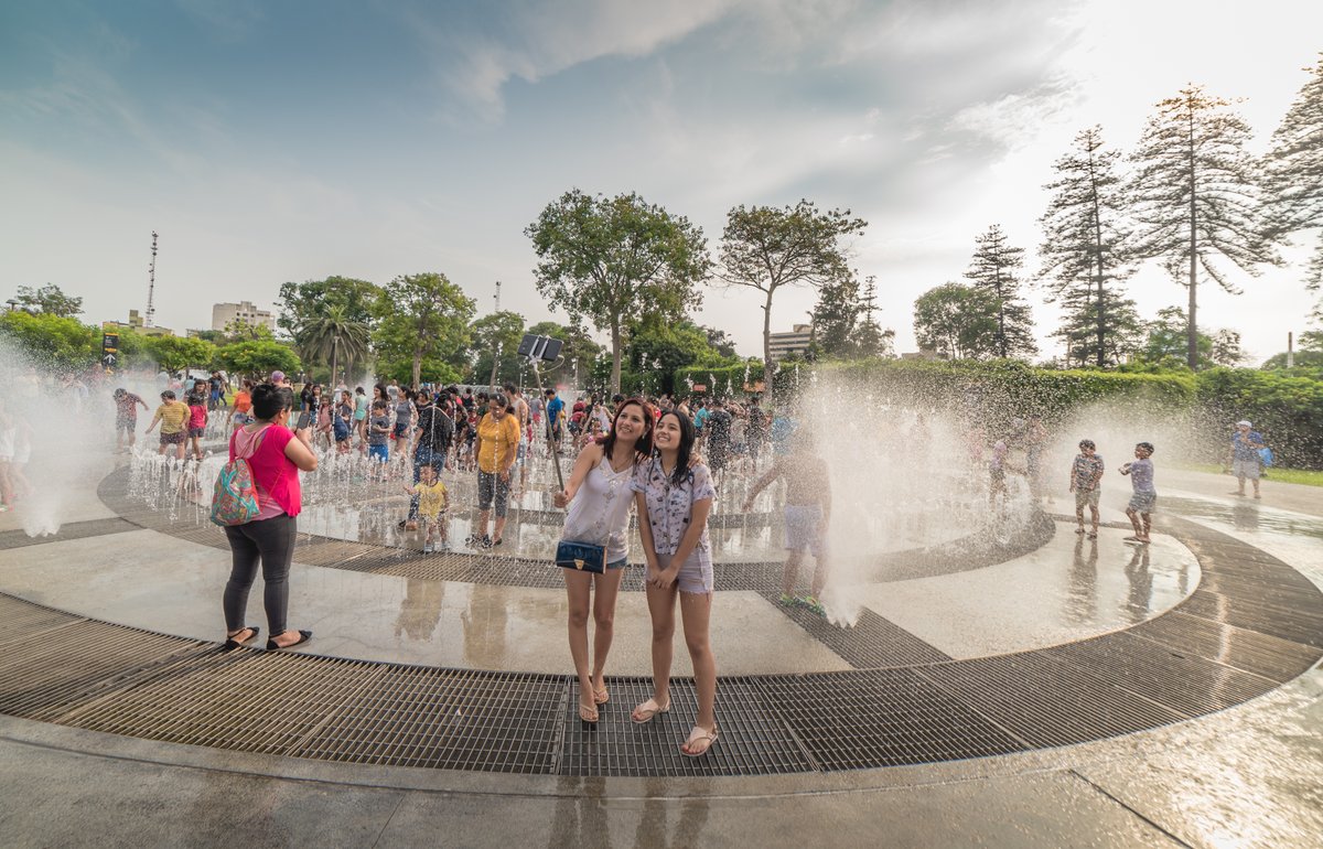 Circuito Mágico del Agua del Parque de la Reserva tweet media