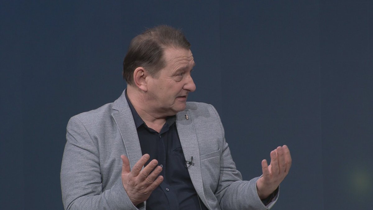 JozeBiscak's tweet image. Danes ZVEČER ne pozabite na oddajo #Aktualno na @Nova24TV ob 20.10. Poleg voditelja @AleksanderRant še @NeMaramButlov in @JozeBiscak. Pogovor (predvsem) o #inavguracija @realDonaldTrump in veliki bolečini #Leftards.