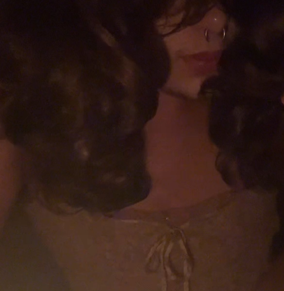 HomoInASawTrap's tweet photo. i wish my hair was actually this long :( https://t.co/dK8FfUOEe3