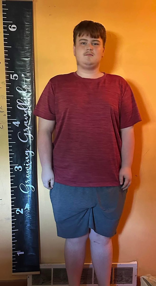 502Cavs's tweet photo. i feel super cringe for posting this but here i am

310 pounds - 280 pounds - 250 pounds https://t.co/V0J3CBfQH3