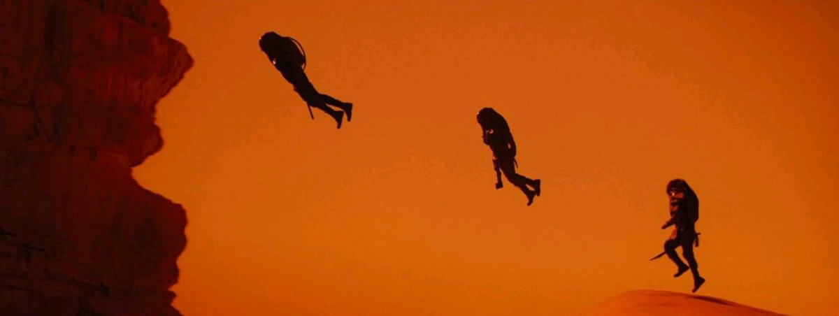Siluetas contra el cielo.

#PlanosDeCine