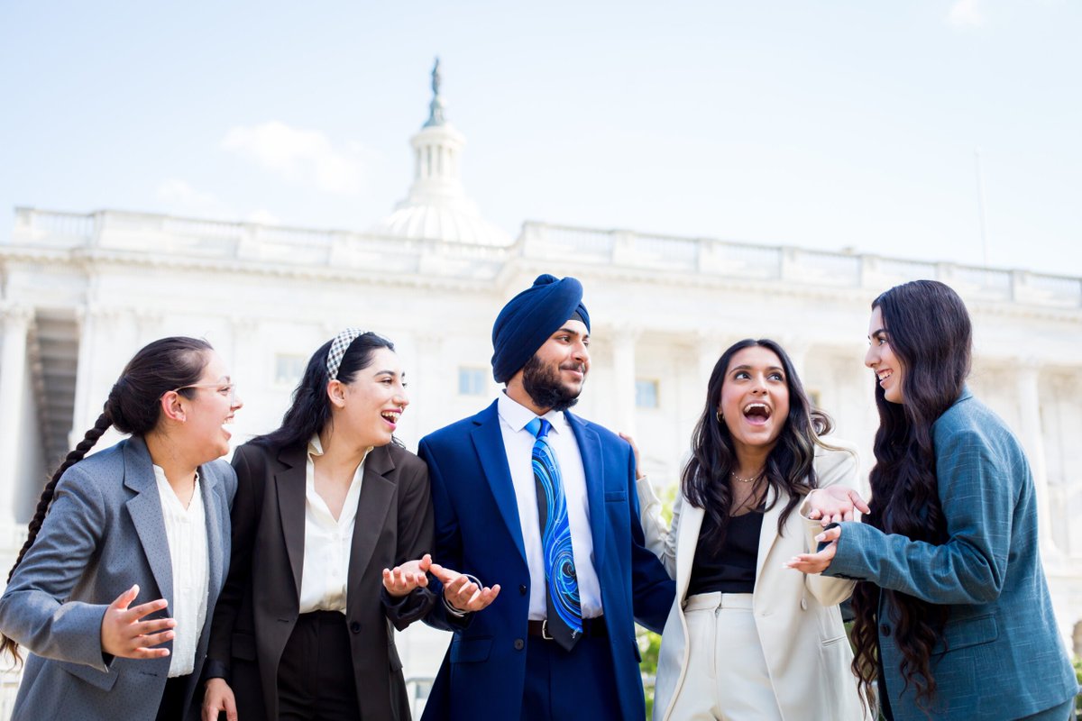 SALDEF's tweet photo. Working at the heart of our nationโs capital is a dream for many. ๐บ๐ธ
SALDEFโs #SikhLEAD Internship Program makes this dream a reality by finding and providing prestigious opportunities to Sikh Youth.
Apply for FREE at https://t.co/qlabMfROco today to launch your career journey. https://t.co/VoRF2UQc4K