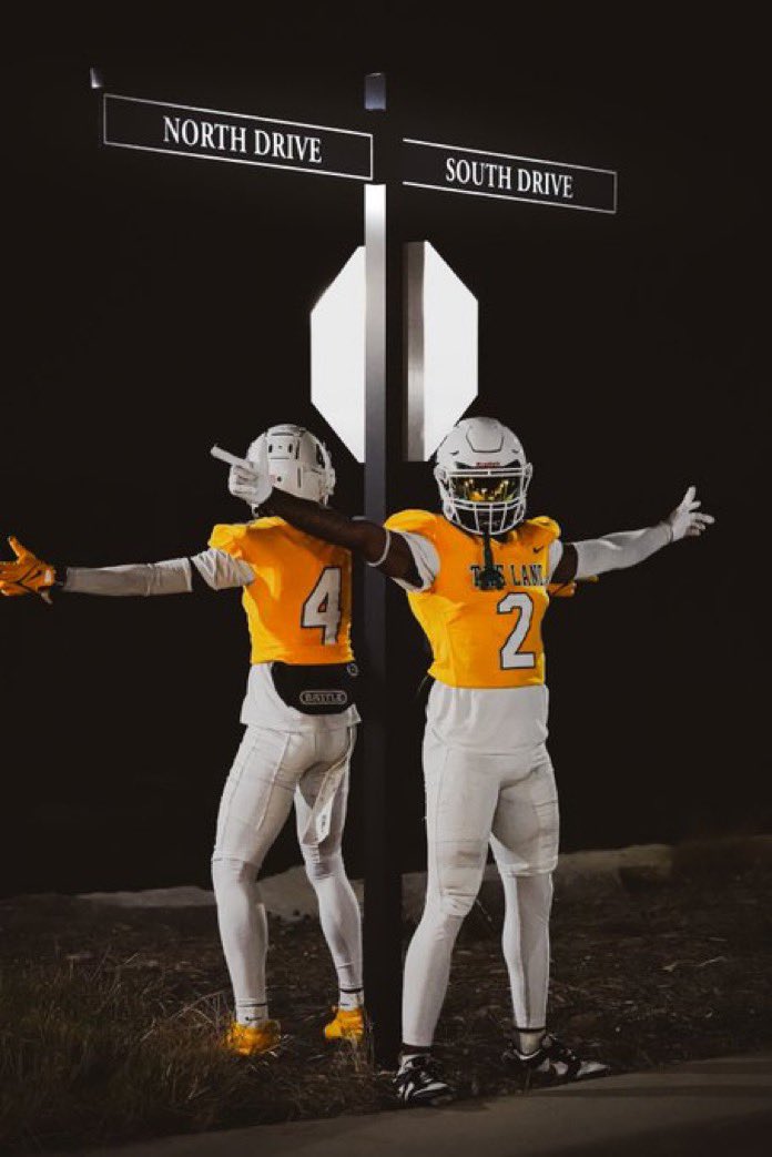 Jacob Olivo (@jacob7olivo) on Twitter photo Grateful to announce I have received another offer to play football at Lakeland University! Thank you @maynes_gabriel for the opportunity!
<a href="/Horizon_FB/">Horizon Football</a> Grateful to announce I have received another offer to play football at Lakeland University! Thank you @maynes_gabriel for the opportunity!
<a href="/Horizon_FB/">Horizon Football</a>
