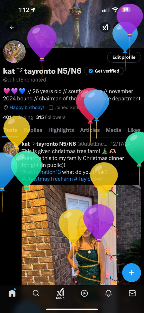 JulietEnchanted's tweet photo. it’s my balloon day!!! https://t.co/tYnEnKjegp