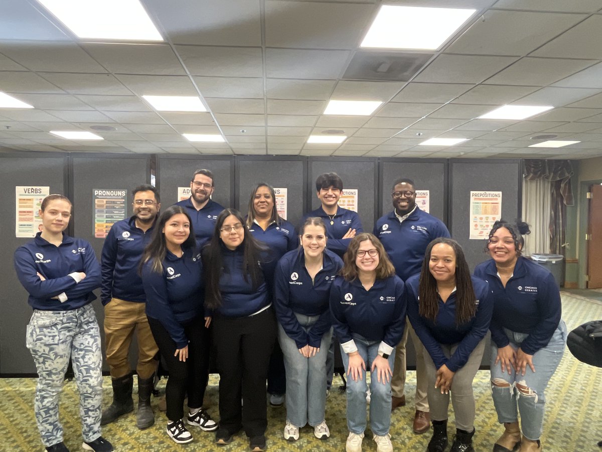 Chicago Debates had the distinct privilege of volunteering this Martin Luther King Jr. Day alongside our Americorps volunteers! Our debaters honor King's work by using their voices on behalf of their own communities, and we loved teaching others to do the same! #MLKDay