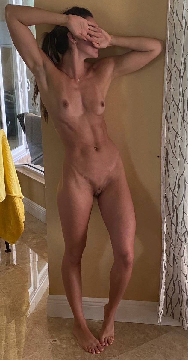SandraDollz's tweet photo. Would you f🔞ck Bryce's petite and fit body? 🥒💦

👇Check Her FREE OnlyFans 🔗 below👇
https://t.co/uwQrZu1lTY https://t.co/Lo4vp1BQ1M