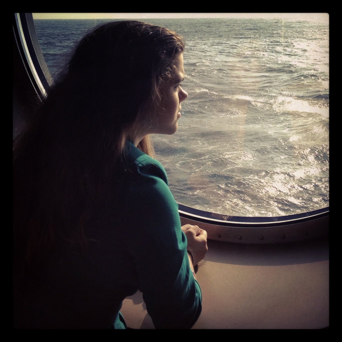 remisversion's tweet photo. today’s #remilore drop: I’m a @MakeAWish kid. 

my wish was a Disney cruise for me and my family. I got to make so many cool friends and it was truly a dream come true. Something my family would’ve never been able to afford, we got to experience because of make a wish. https://t.co/ICg1ZVT07D