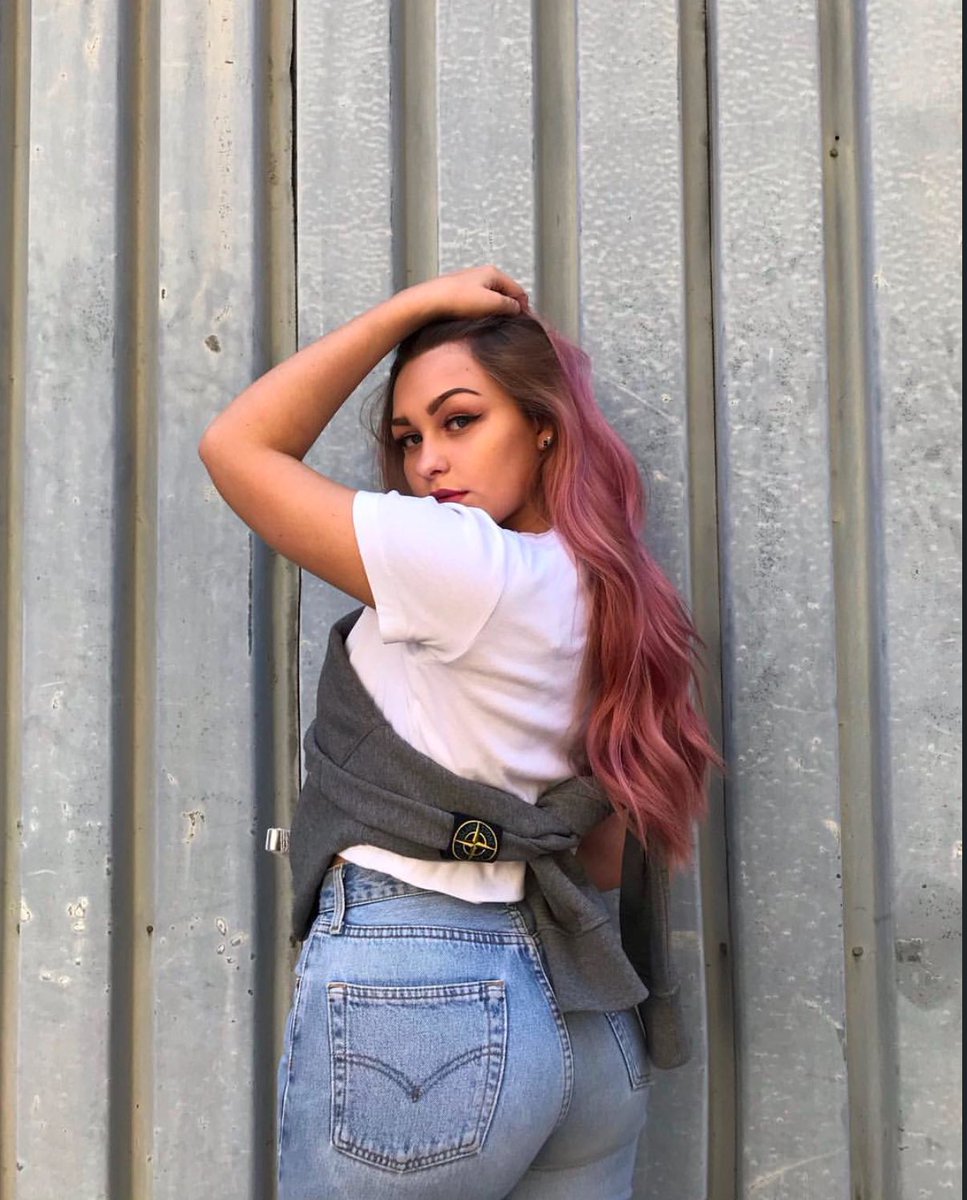 Może ktoś się pozna ze mną…?
PS. stara fotka..