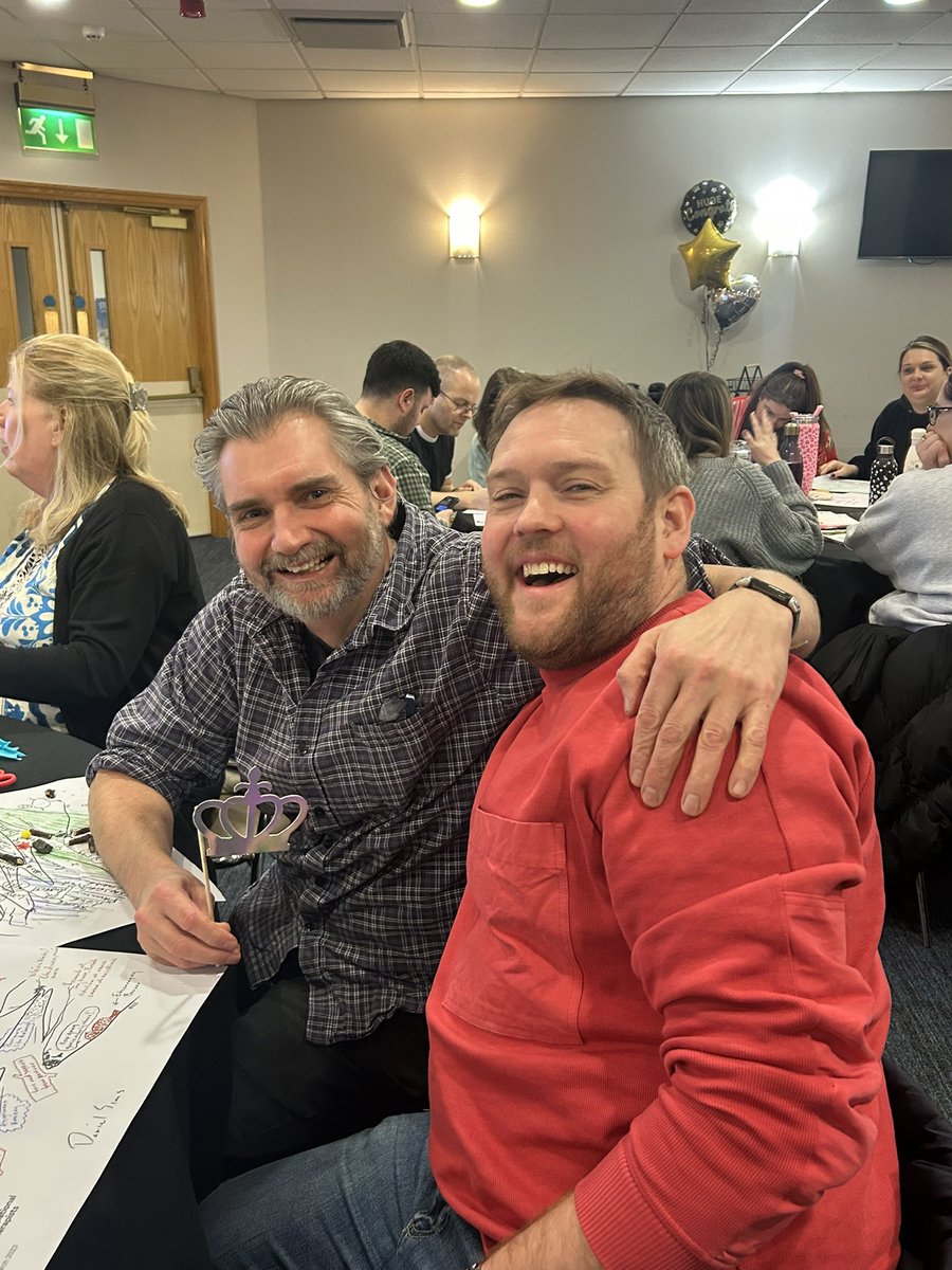 Victoria Cureton-Favager tweet media