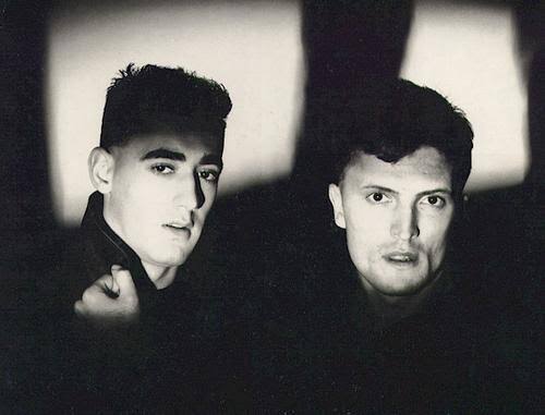 FILTERMexico's tweet photo. Venas Rotas Discos presenta el estreno del documental ‘Electronic Body Movie’ en la CDMX para celebrar 40 años del EBM, mostrando entrevistas con integrantes de Nitzer Ebb, D.A.F., Front 242, Psyche y más: https://t.co/Ghd6NcsGaM https://t.co/lXnXMbYHav