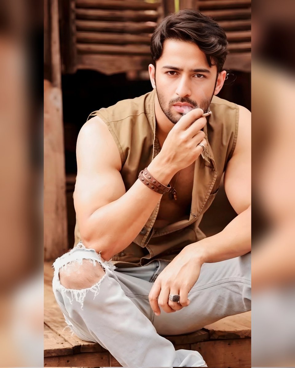 ritu0174's tweet photo. Most Watched Hindi Film OTT 🥹💫

Do Patti Is The Most Watched Hindi Film OTT Originals In India 2024 👏👏

Congratulations Handsome Heera &amp; Team Do Patti For The Much Deserved Recognition 😍😍

#DoPatti #DhruvSood #KathhaPictures

@Shaheer_S ♥️

#GodBlessYou #ShaheerSheikh https://t.co/aJCAhTO4W5