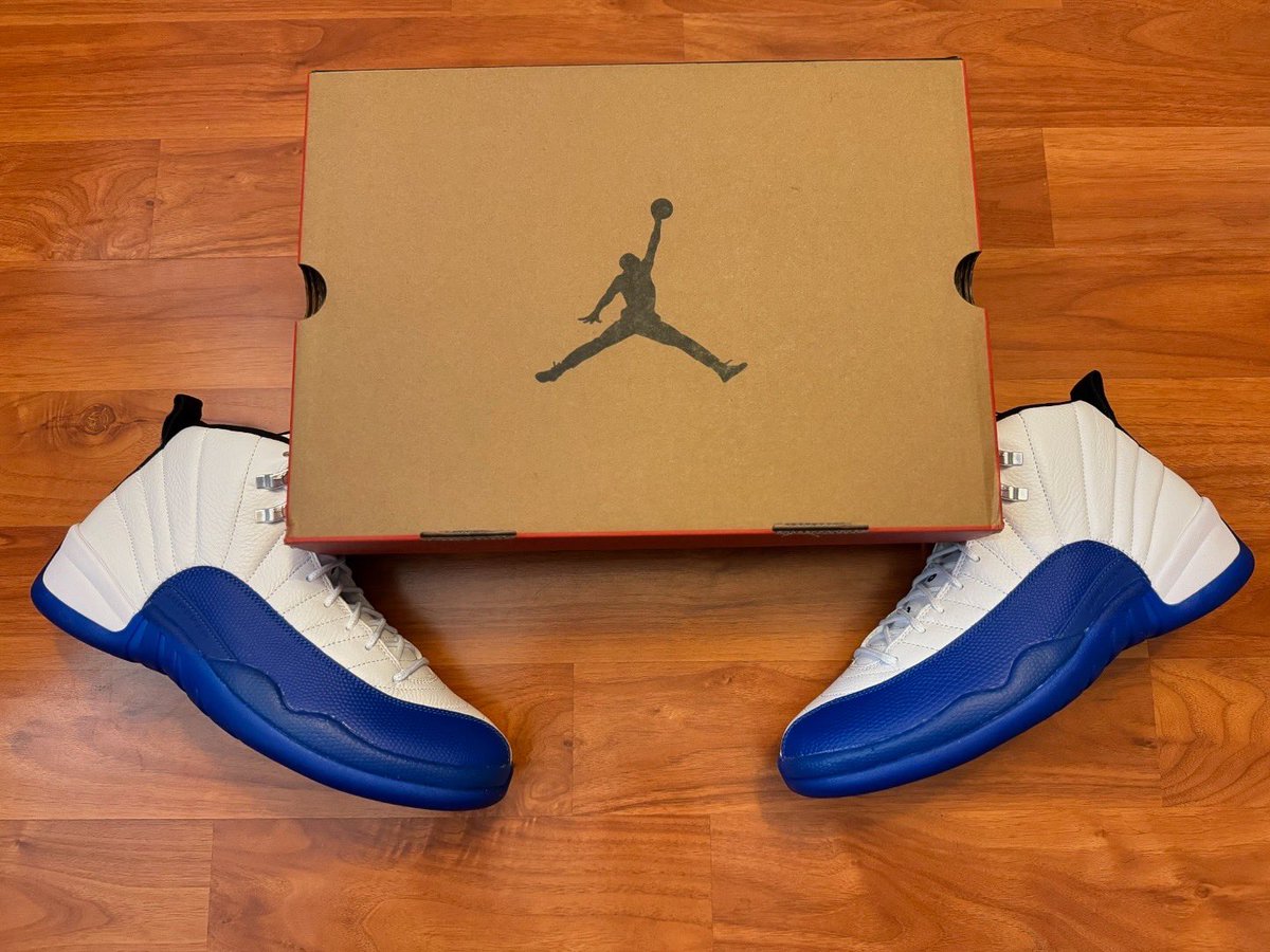 ShoeGameAO's tweet photo. Air Jordan 12 Retro ‘Blueberry’🔥🔥🔥
-
-
-
-
-
#OldCop #Sneakerhead #Air #Jordan #SNKRS #Retro #Blueberry #ShoeGame #KOTD #YourSneakersAreDope https://t.co/8GPuKd6MdB