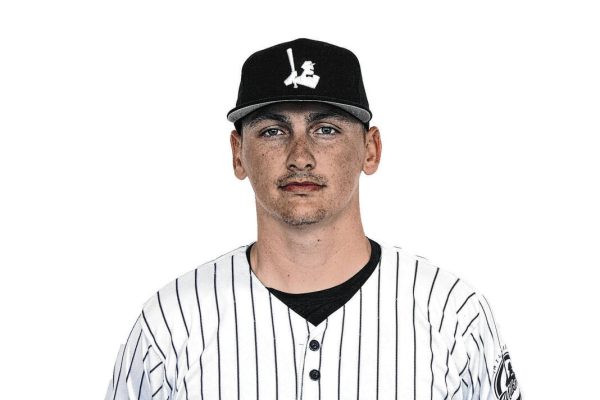 Gray signs minor league contract with Rangers dlvr.it/THWSFF