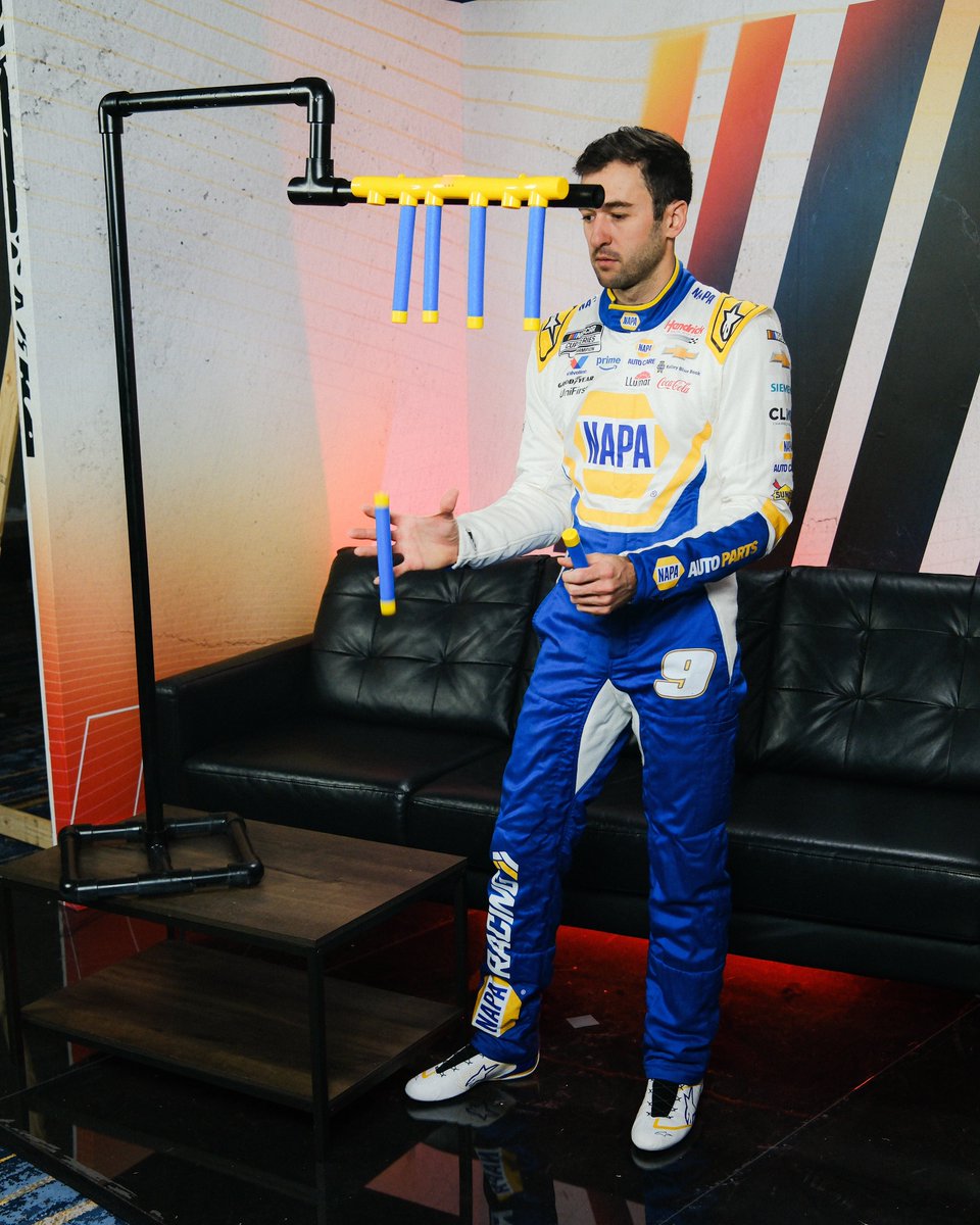 Chase Elliott tweet media