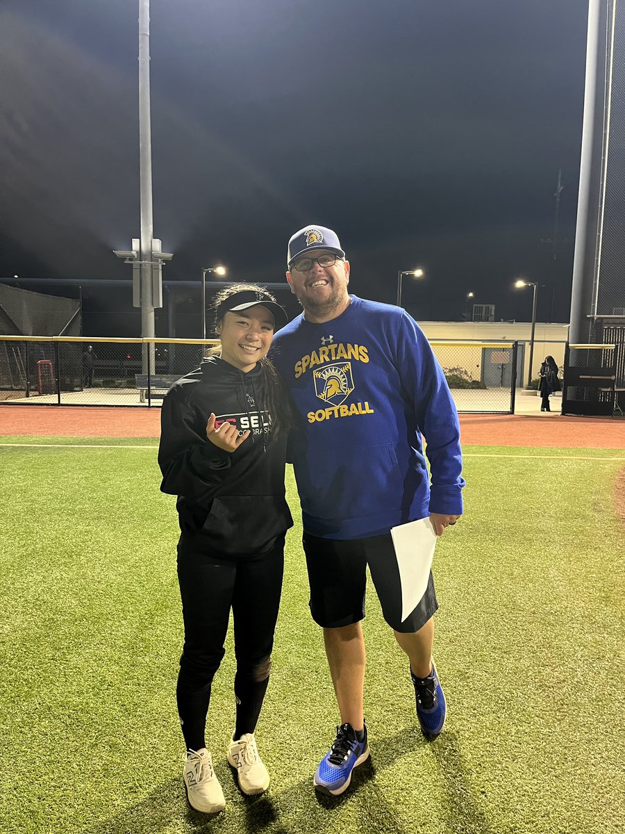 Had a blast at the <a href="/SanJoseStateSB/">San José State Softball</a> Camp this weekend. Thank you Coach Tammy, <a href="/CoachAaronMoore/">Aaron M. Moore</a>, <a href="/T_GILS33/">Taylor Gilmore</a>, and the awesome players for putting on an amazing camp. I really enjoyed the feedback and leaning new drills. I hope to be back soon! Go spartans!