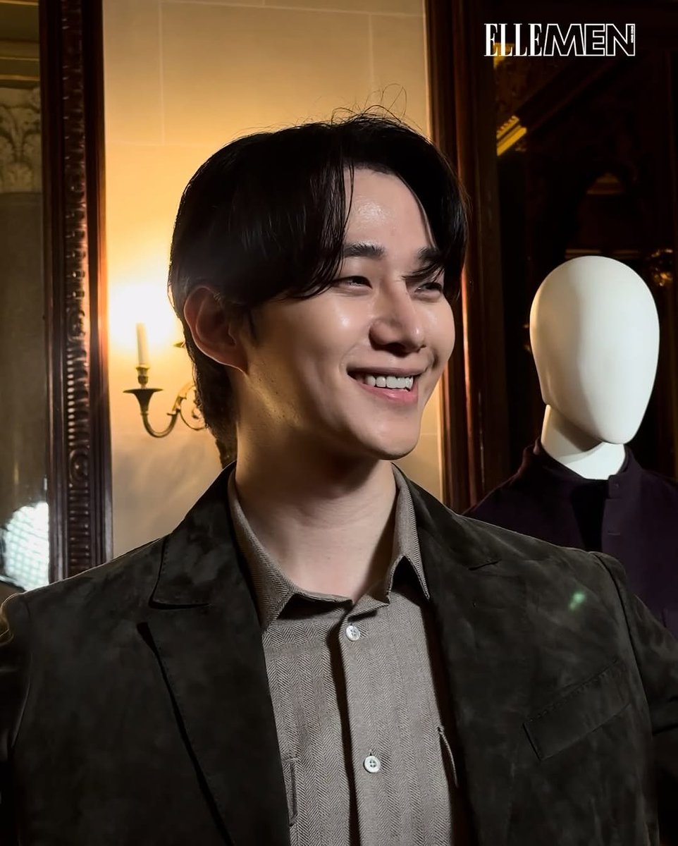 벨루티X이준호🇨🇵 
ellemenhk IG

#LeeJunho #이준호 
#LeeJunhoXBerluti
#Berluti #벨루티 
#ParisFashionWeek
 #PFW2025